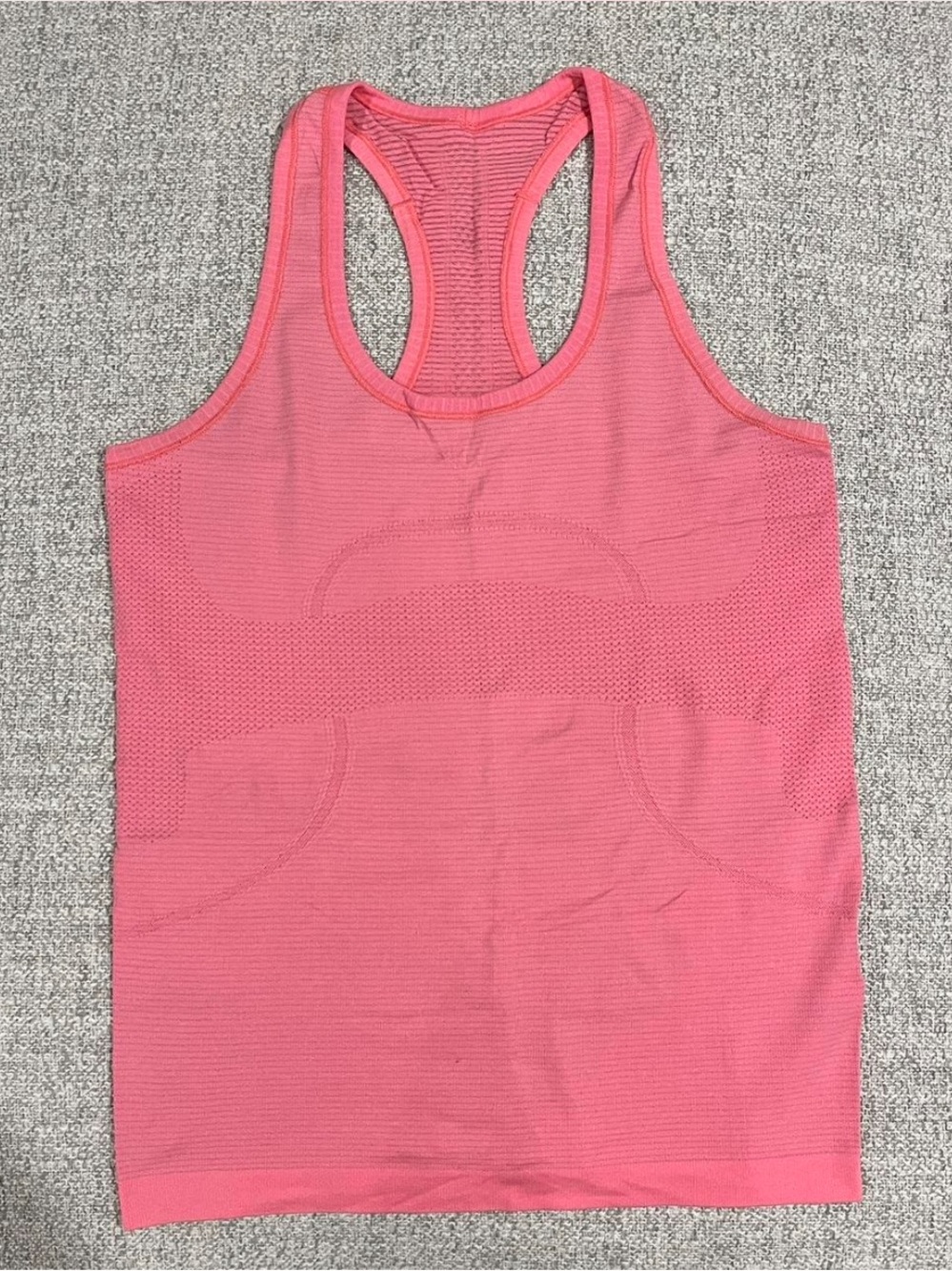 Lululemon Swifty Tech Racerback - Picture 2 of 4